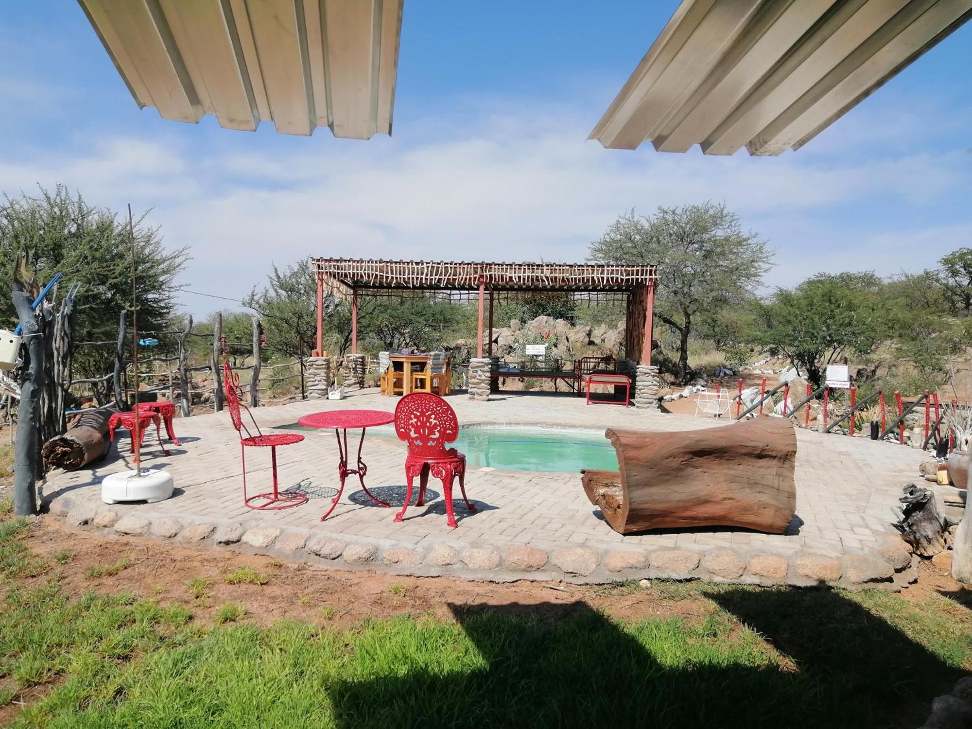 Ann'S Lodge & Camping Kamanjab Exterior photo